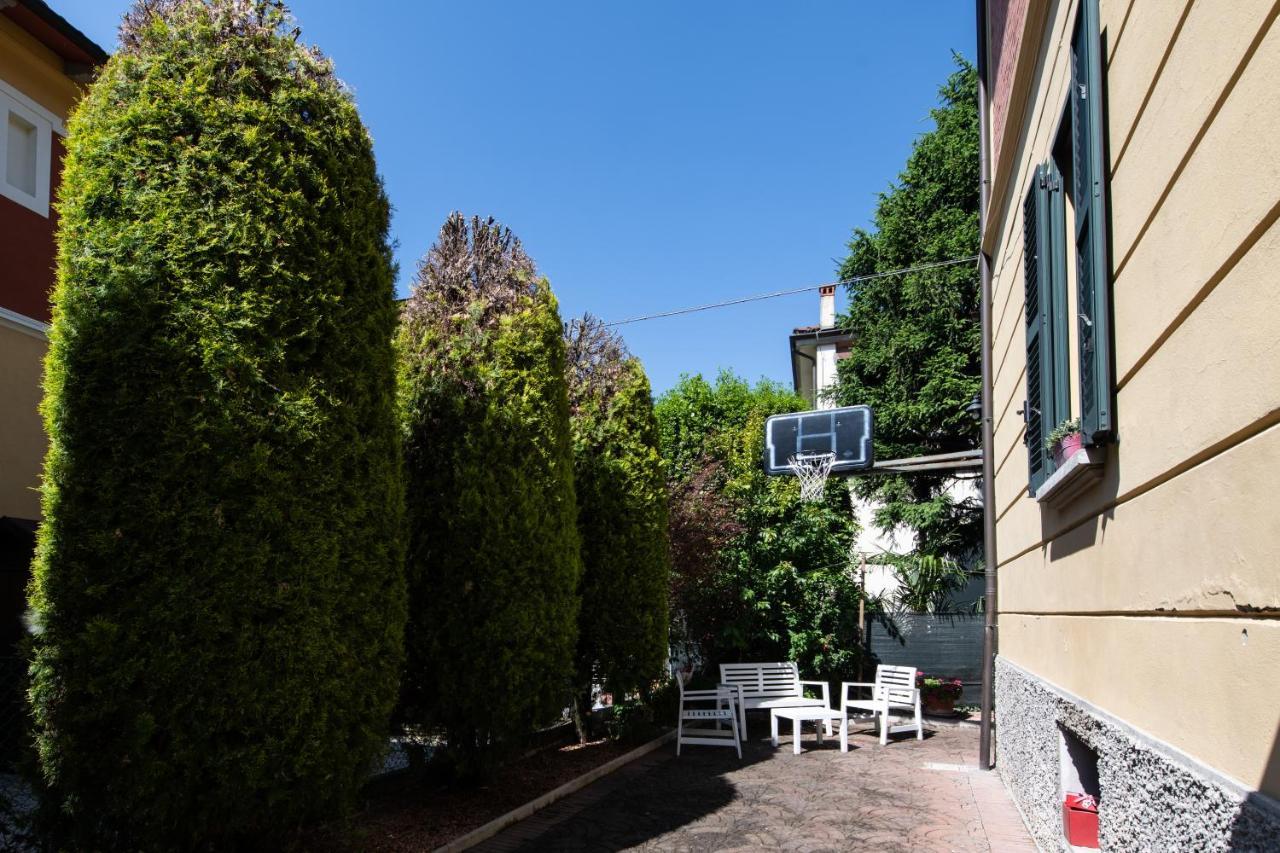 Bologna, Vicino Ospedali Sant'Orsola E Malpighi, Centro Storico E Fiera — Photos 1
